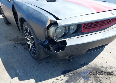 2009 Dodge Challenger Se from USA, damaged, VIN 2B3LJ44V89H515832